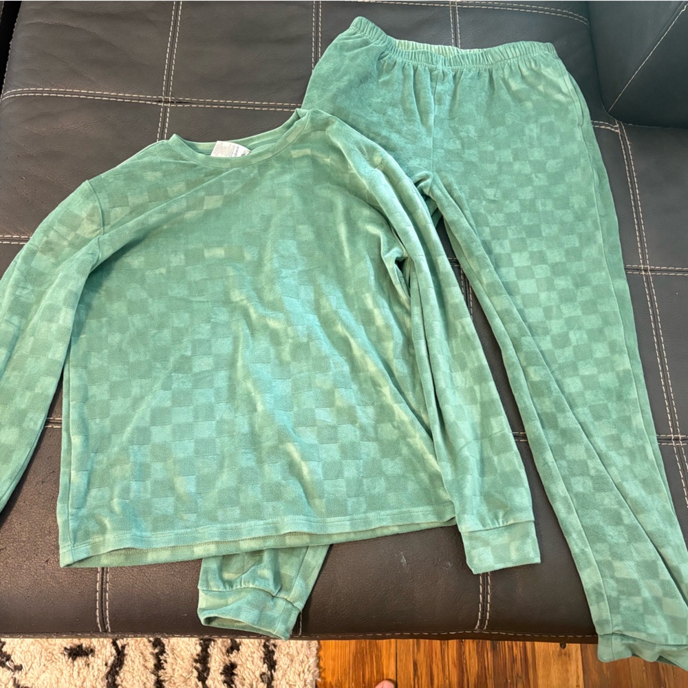 Green Checkered Lounge Set